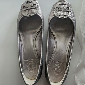 Tory Burch , size7, good condition